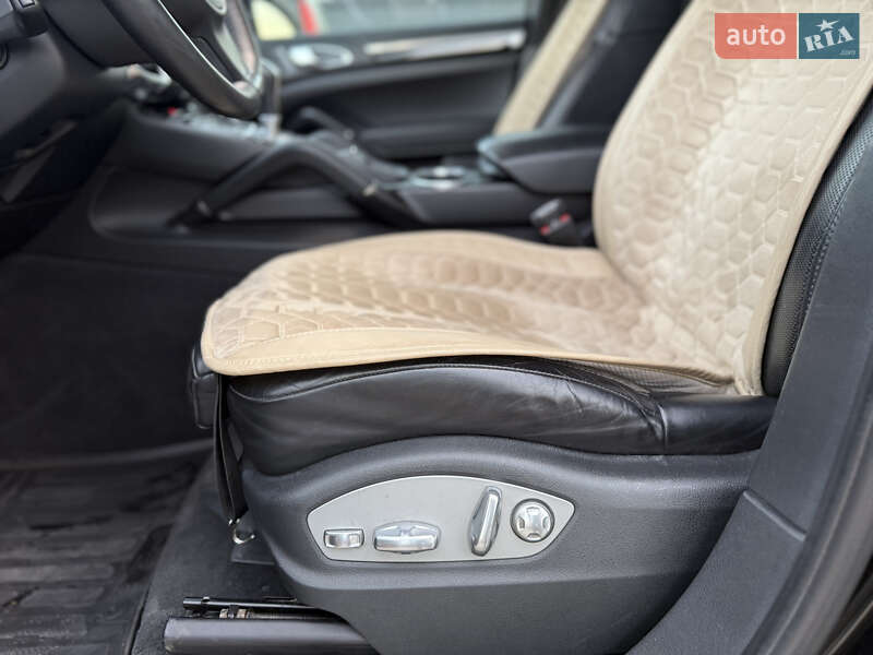 Позашляховик / Кросовер Porsche Cayenne 2013 в Одесі фото 16 Позашляховик / Кросовер Porsche Cayenne 2013 в Одесі