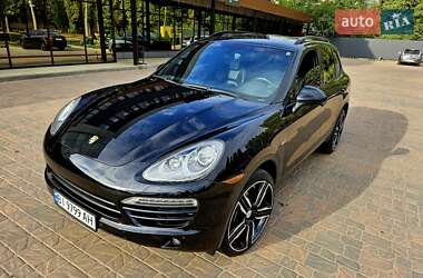 Внедорожник / Кроссовер Porsche Cayenne 2013 в Полтаве Внедорожник / Кроссовер Porsche Cayenne 2013 в Полтаве