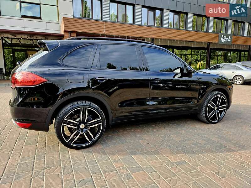 Внедорожник / Кроссовер Porsche Cayenne 2013 в Полтаве фото 40 Внедорожник / Кроссовер Porsche Cayenne 2013 в Полтаве