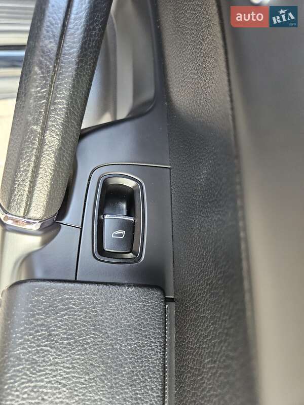 Внедорожник / Кроссовер Porsche Cayenne 2013 в Полтаве фото 68 Внедорожник / Кроссовер Porsche Cayenne 2013 в Полтаве