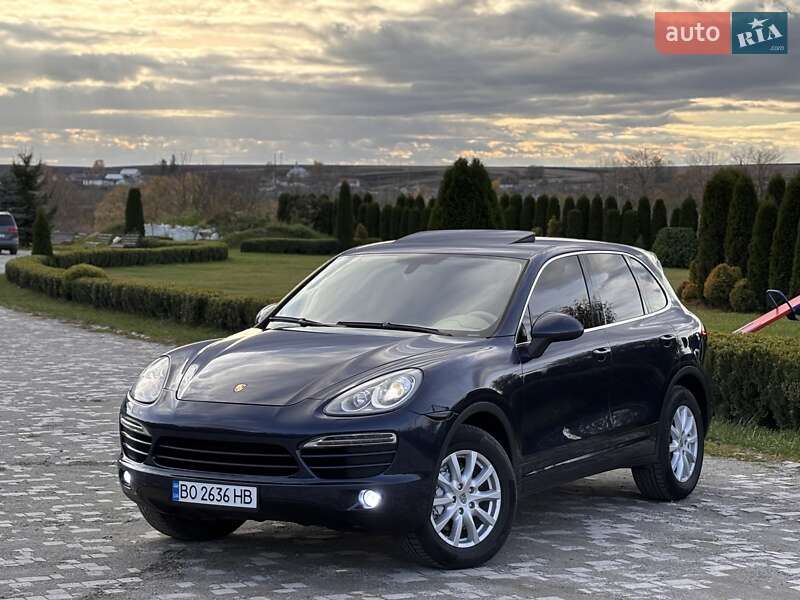 Позашляховик / Кросовер Porsche Cayenne 2011 в Тернополі