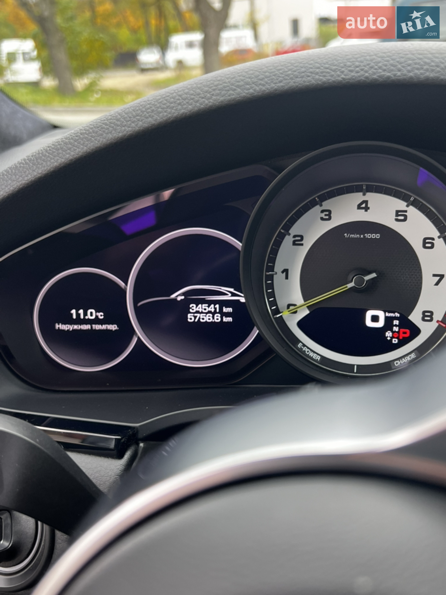 2020 Porsche Cayenne - мініатюра 8