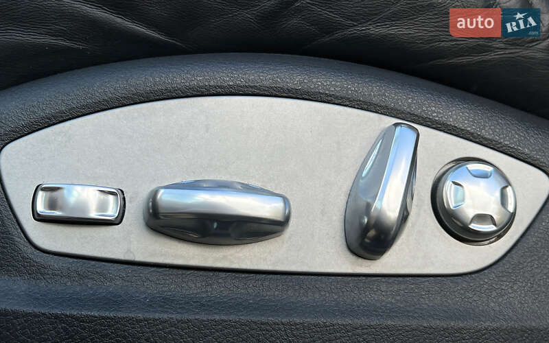 Внедорожник / Кроссовер Porsche Cayenne 2016 в Львове