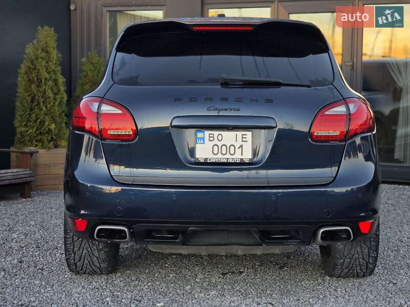 Позашляховик / Кросовер Porsche Cayenne 2011 в Тернополі