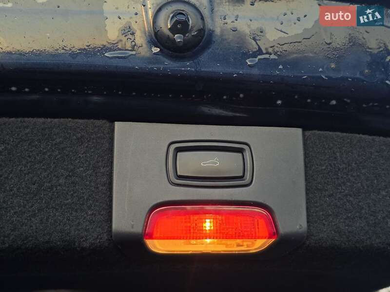 Позашляховик / Кросовер Porsche Cayenne 2011 в Тернополі