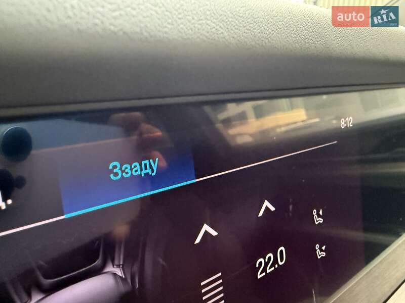 Внедорожник / Кроссовер Porsche Cayenne 2024 в Киеве