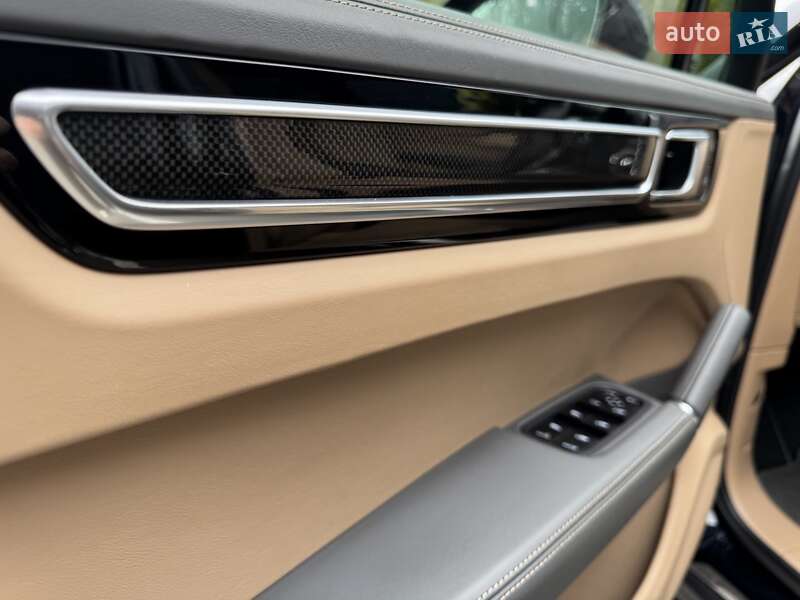 Позашляховик / Кросовер Porsche Cayenne 2021 в Києві фото 12 Позашляховик / Кросовер Porsche Cayenne 2021 в Києві