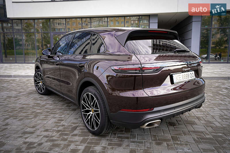 Внедорожник / Кроссовер Porsche Cayenne 2019 в Днепре