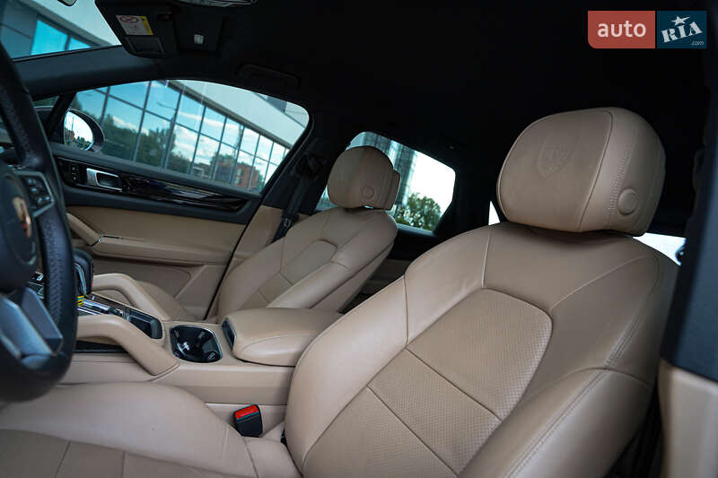 Внедорожник / Кроссовер Porsche Cayenne 2019 в Днепре