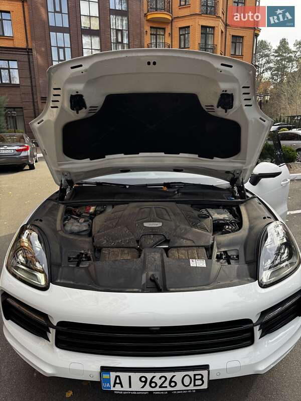 Позашляховик / Кросовер Porsche Cayenne 2021 в Броварах