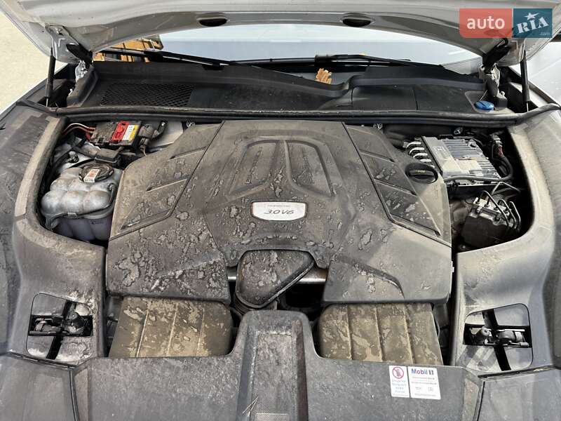 Позашляховик / Кросовер Porsche Cayenne 2021 в Броварах