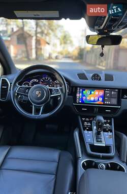Внедорожник / Кроссовер Porsche Cayenne 2018 в Львове