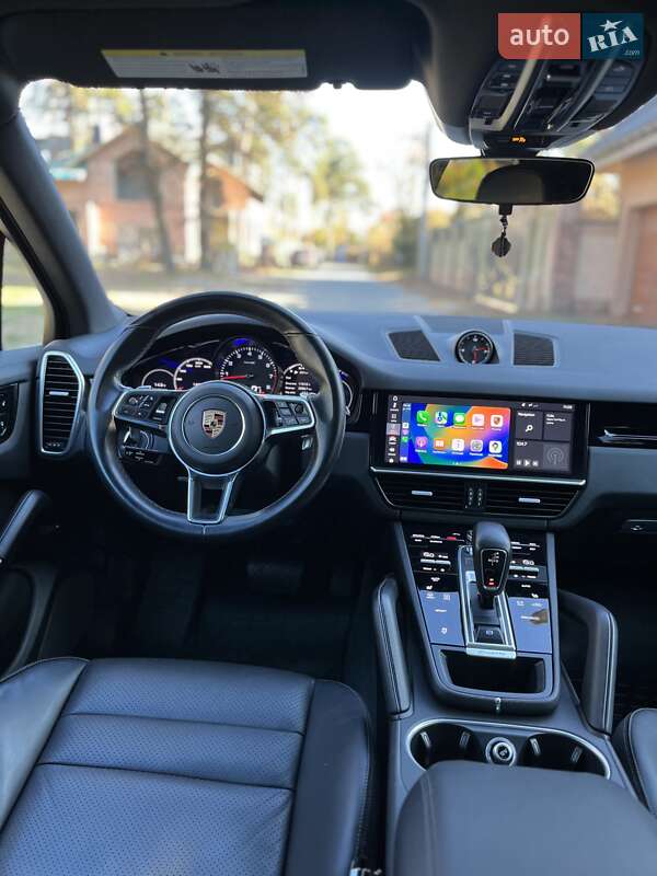 Внедорожник / Кроссовер Porsche Cayenne 2018 в Львове фото 8 Внедорожник / Кроссовер Porsche Cayenne 2018 в Львове