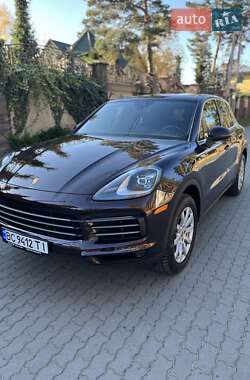 Внедорожник / Кроссовер Porsche Cayenne 2018 в Львове