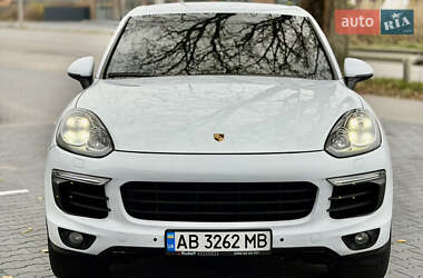 Внедорожник / Кроссовер Porsche Cayenne 2017 в Виннице
