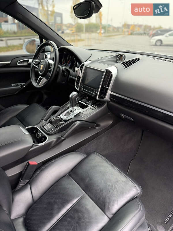 Внедорожник / Кроссовер Porsche Cayenne 2017 в Виннице фото 17 Внедорожник / Кроссовер Porsche Cayenne 2017 в Виннице