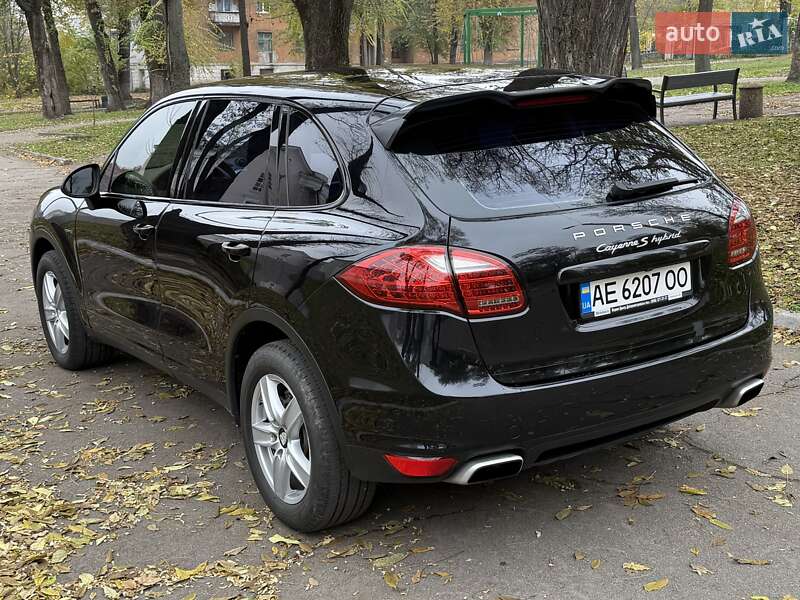 Позашляховик / Кросовер Porsche Cayenne 2011 в Кам'янському фото 3 Позашляховик / Кросовер Porsche Cayenne 2011 в Кам'янському