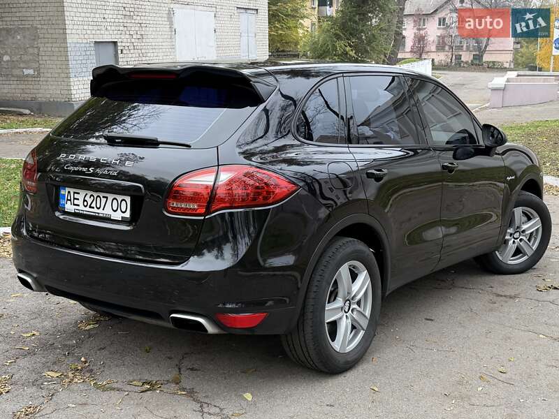 Позашляховик / Кросовер Porsche Cayenne 2011 в Кам'янському фото 47 Позашляховик / Кросовер Porsche Cayenne 2011 в Кам'янському