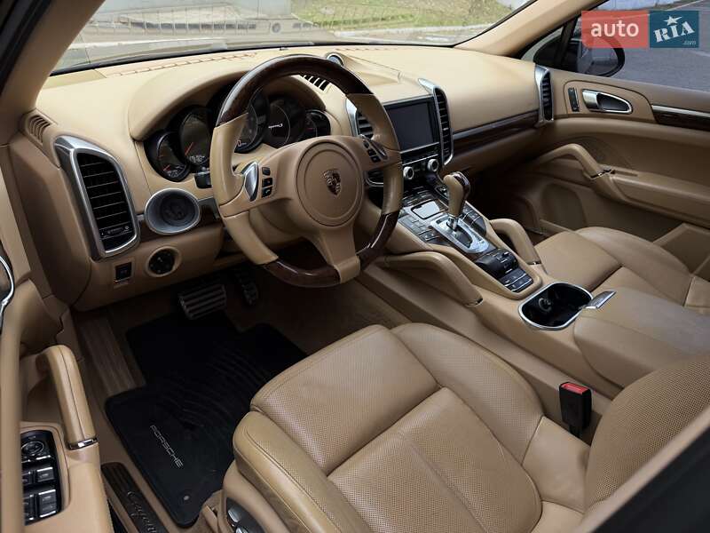 Позашляховик / Кросовер Porsche Cayenne 2011 в Кам'янському фото 73 Позашляховик / Кросовер Porsche Cayenne 2011 в Кам'янському