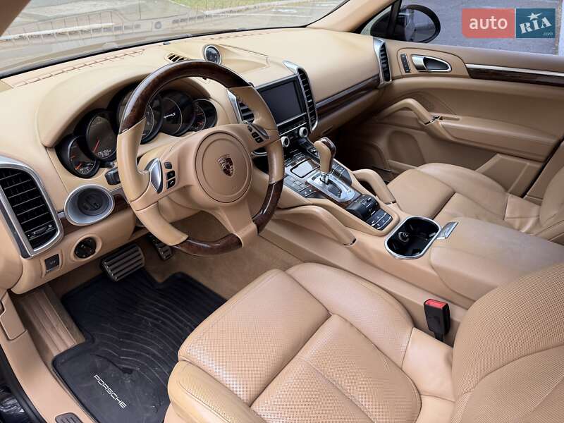 Позашляховик / Кросовер Porsche Cayenne 2011 в Кам'янському фото 74 Позашляховик / Кросовер Porsche Cayenne 2011 в Кам'янському