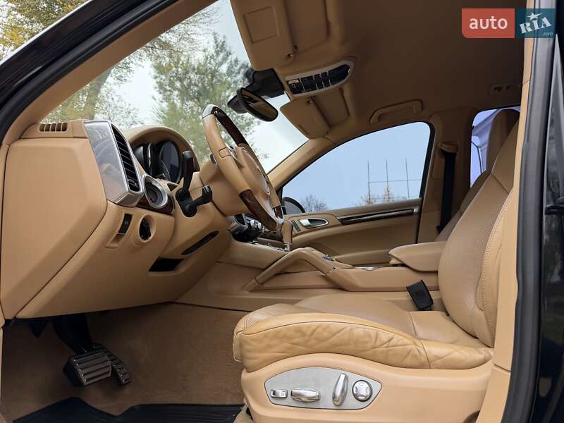 Позашляховик / Кросовер Porsche Cayenne 2011 в Кам'янському фото 76 Позашляховик / Кросовер Porsche Cayenne 2011 в Кам'янському