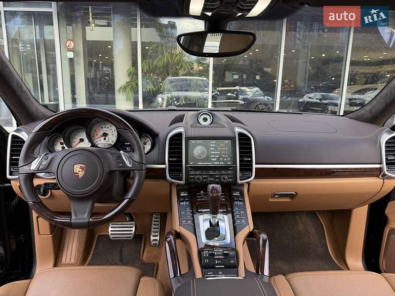 Позашляховик / Кросовер Porsche Cayenne 2013 в Дніпрі