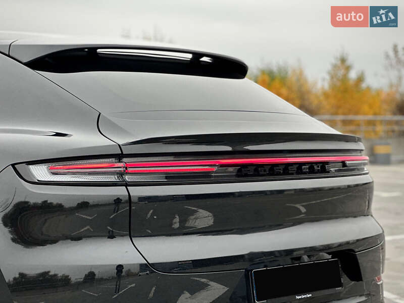 Позашляховик / Кросовер Porsche Cayenne 2024 в Києві