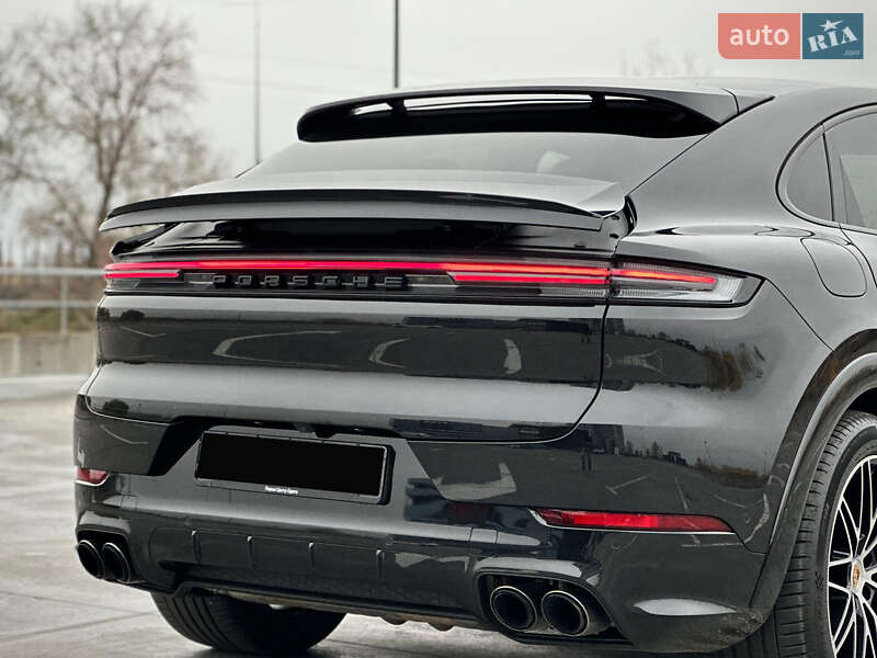 Позашляховик / Кросовер Porsche Cayenne 2024 в Києві