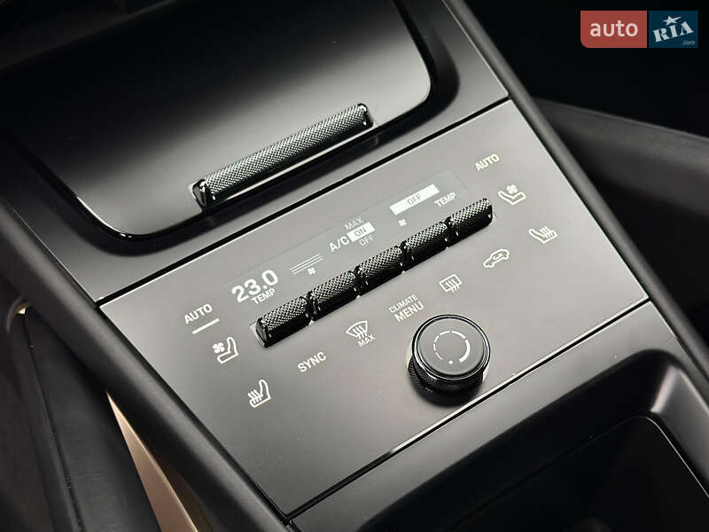 Позашляховик / Кросовер Porsche Cayenne 2024 в Києві