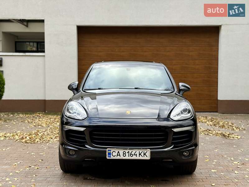 Внедорожник / Кроссовер Porsche Cayenne 2016 в Киеве фото 78 Внедорожник / Кроссовер Porsche Cayenne 2016 в Киеве