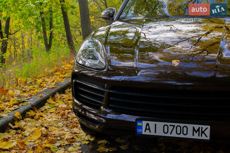 Внедорожник / Кроссовер Porsche Cayenne 2018 в Киеве