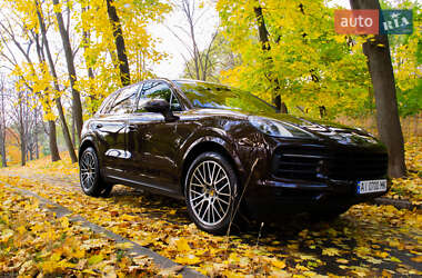 Позашляховик / Кросовер Porsche Cayenne 2018 в Києві