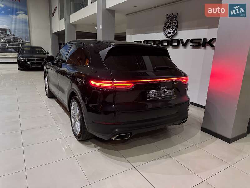 Внедорожник / Кроссовер Porsche Cayenne 2019 в Одессе