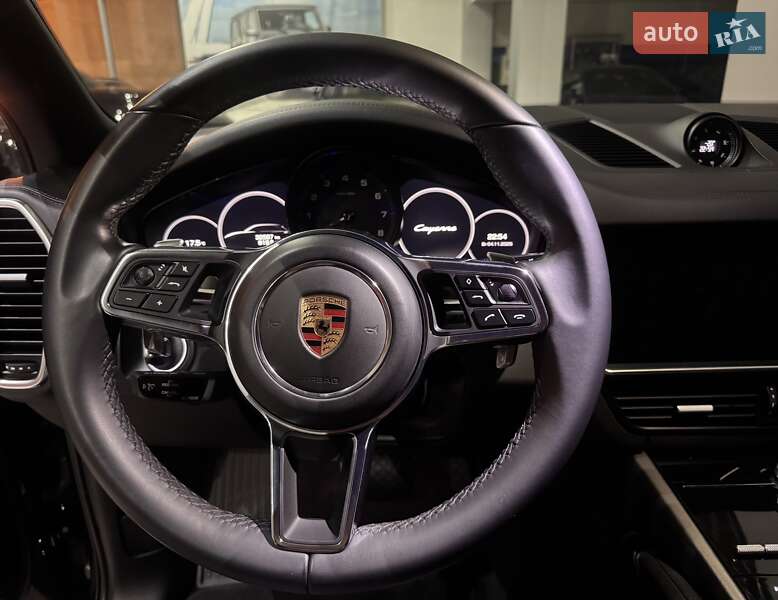 Внедорожник / Кроссовер Porsche Cayenne 2019 в Одессе