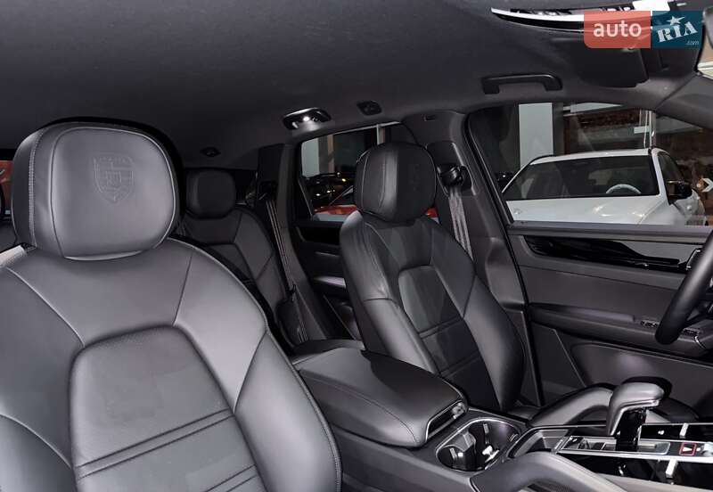 Внедорожник / Кроссовер Porsche Cayenne 2019 в Одессе