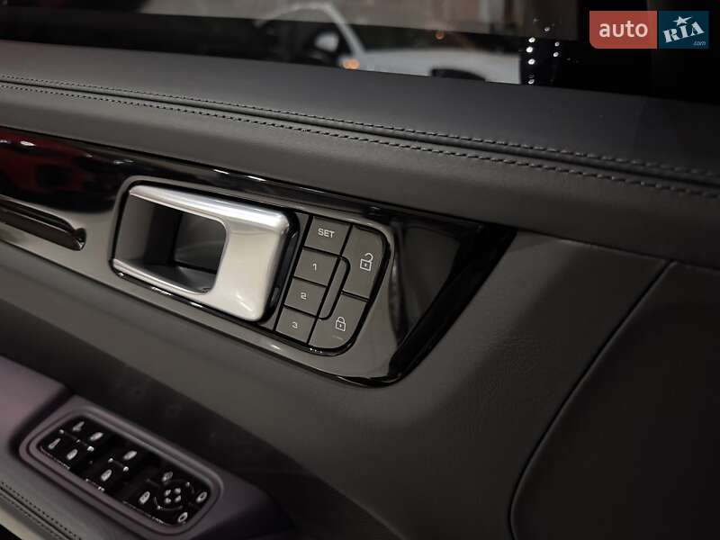 Внедорожник / Кроссовер Porsche Cayenne 2019 в Одессе