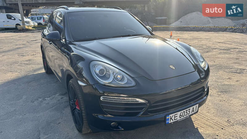 Позашляховик / Кросовер Porsche Cayenne 2010 в Дніпрі