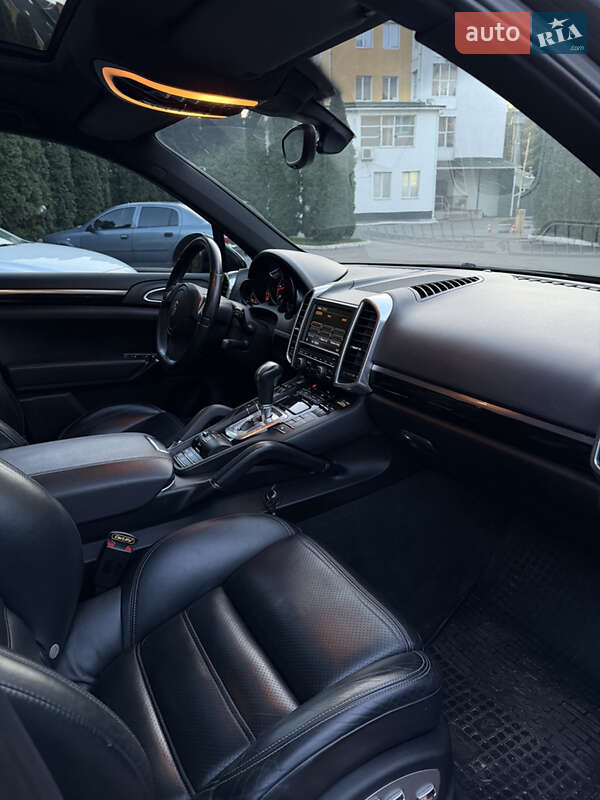 Позашляховик / Кросовер Porsche Cayenne 2011 в Києві фото 28 Позашляховик / Кросовер Porsche Cayenne 2011 в Києві