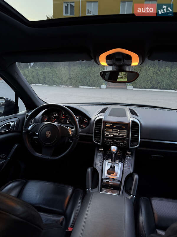 Позашляховик / Кросовер Porsche Cayenne 2011 в Києві фото 36 Позашляховик / Кросовер Porsche Cayenne 2011 в Києві