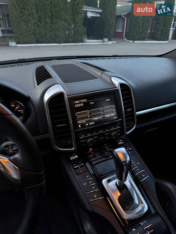 Позашляховик / Кросовер Porsche Cayenne 2011 в Києві фото 46 Позашляховик / Кросовер Porsche Cayenne 2011 в Києві