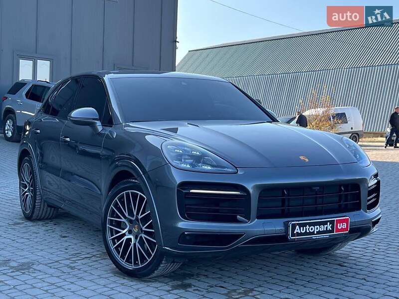 Позашляховик / Кросовер Porsche Cayenne 2019 в Львові