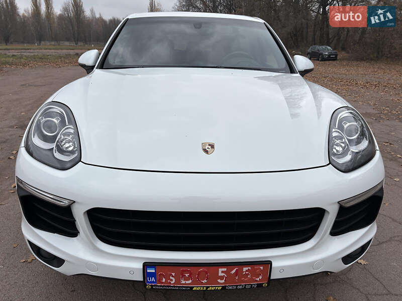 Позашляховик / Кросовер Porsche Cayenne 2015 в Ніжині