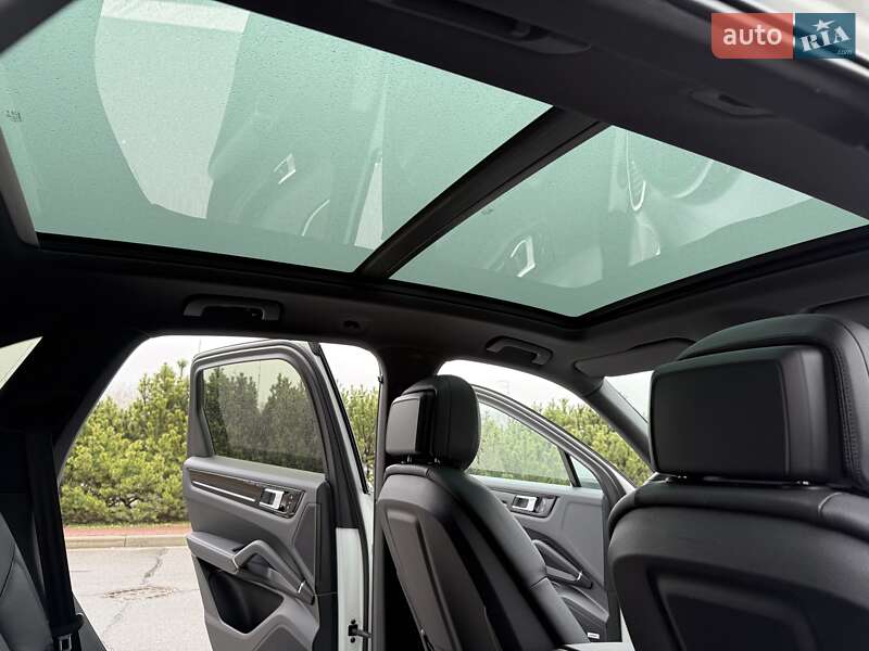 Позашляховик / Кросовер Porsche Cayenne 2020 в Києві