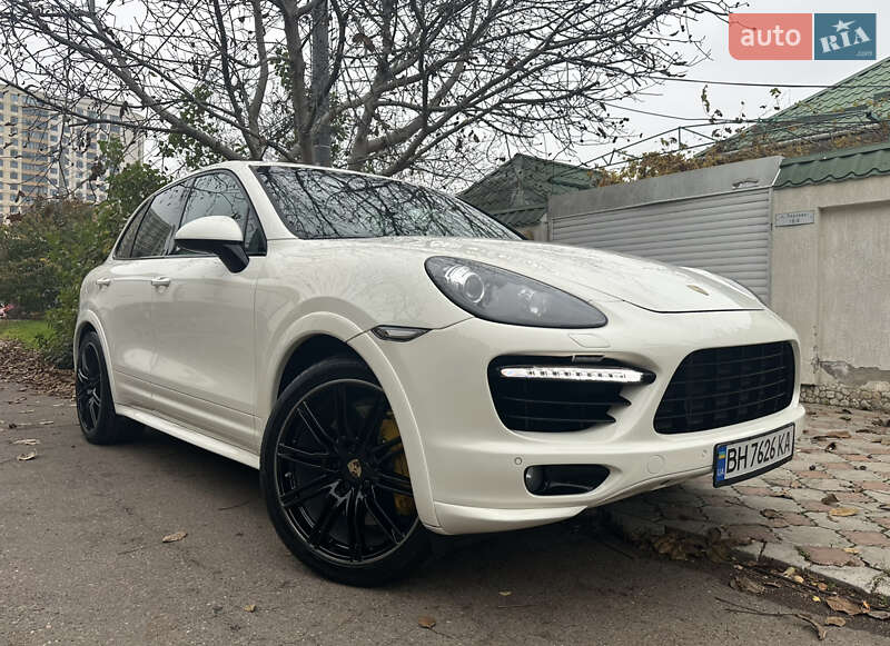 Внедорожник / Кроссовер Porsche Cayenne 2011 в Одессе фото 10 Внедорожник / Кроссовер Porsche Cayenne 2011 в Одессе