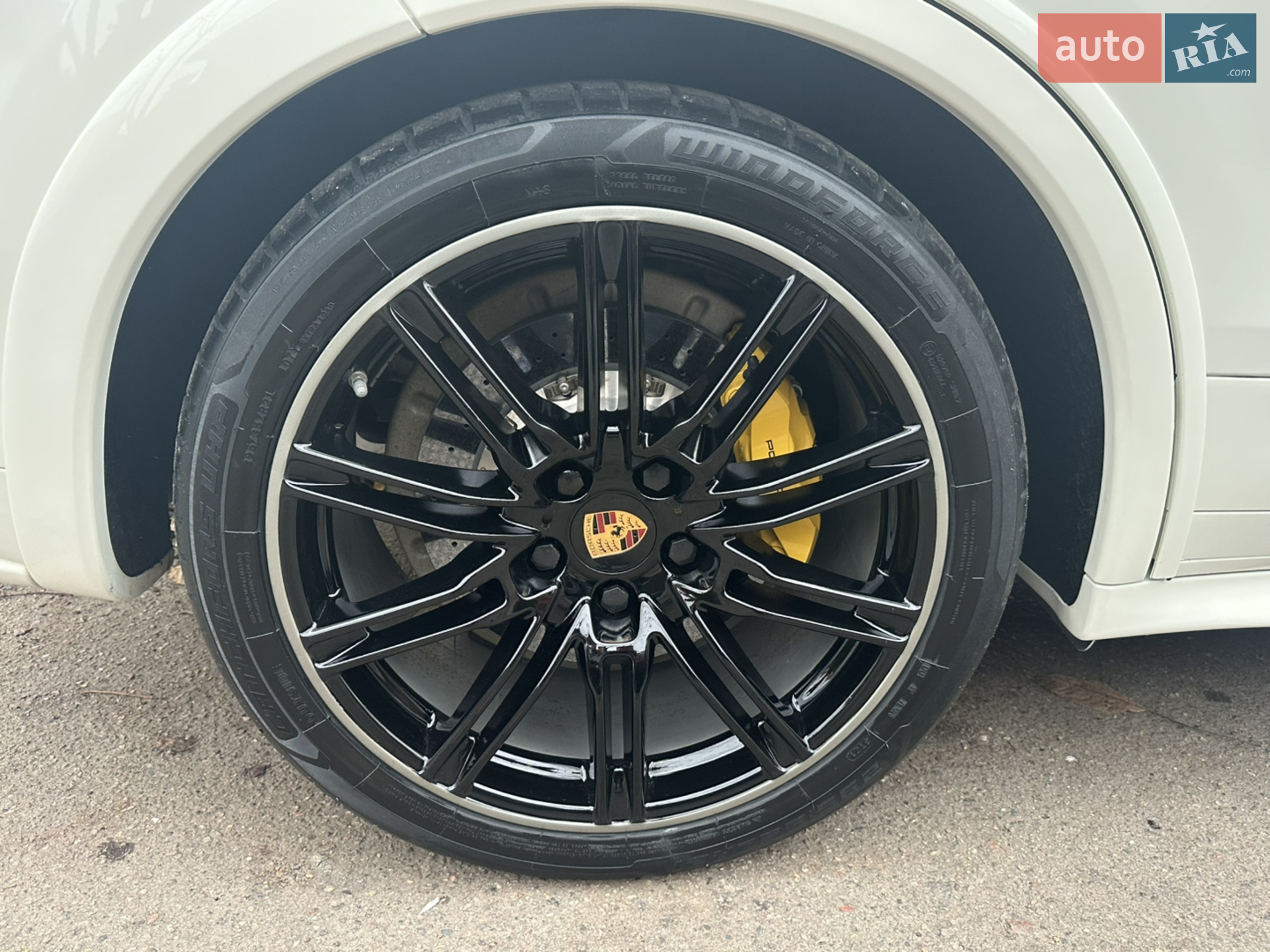 2011 Porsche Cayenne - мініатюра 14
