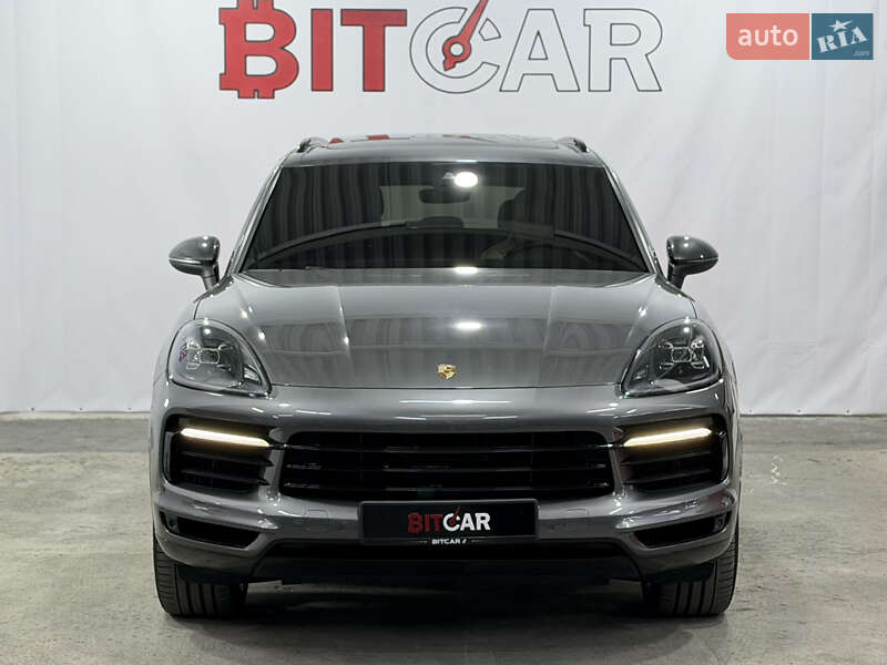 Позашляховик / Кросовер Porsche Cayenne 2019 в Одесі