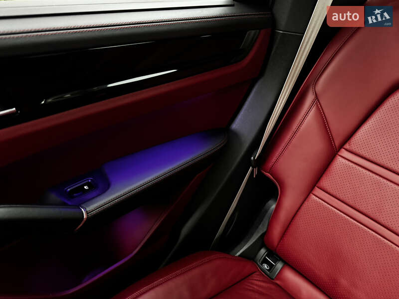 Внедорожник / Кроссовер Porsche Cayenne 2019 в Киеве