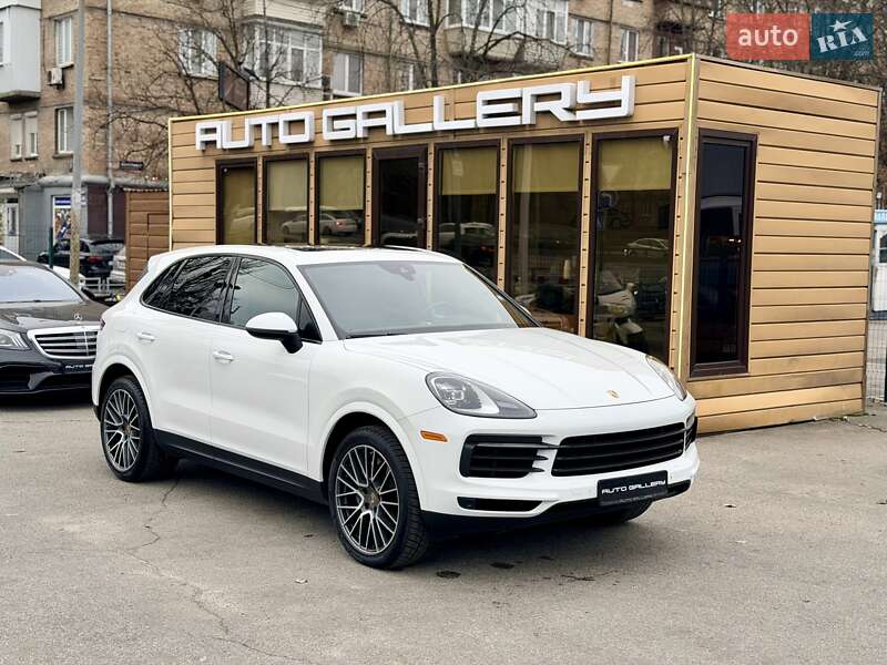 Внедорожник / Кроссовер Porsche Cayenne 2018 в Киеве фото 4 Внедорожник / Кроссовер Porsche Cayenne 2018 в Киеве