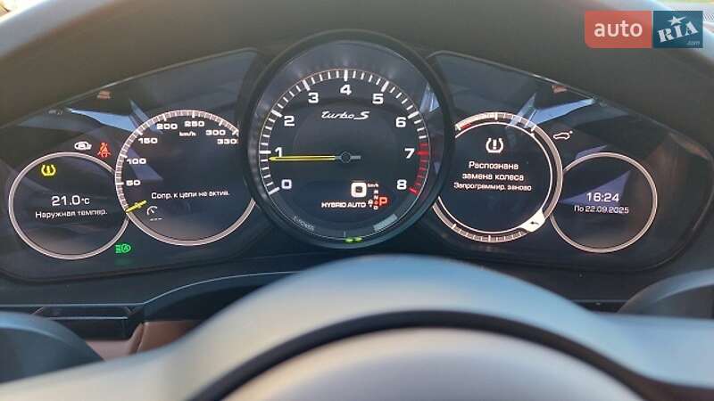 Внедорожник / Кроссовер Porsche Cayenne 2019 в Киеве