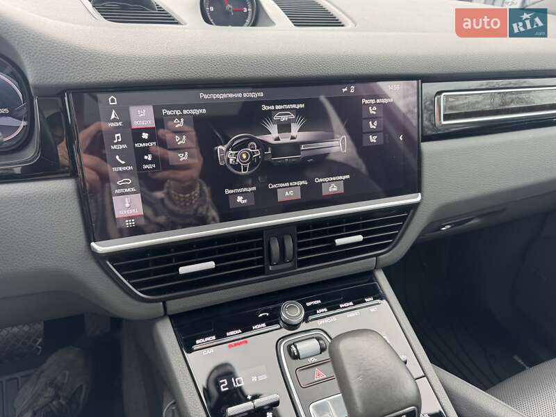 Внедорожник / Кроссовер Porsche Cayenne 2018 в Тернополе